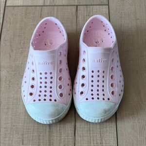 Native Kids Slip-On Water Shoes in Light Pink with White Toe